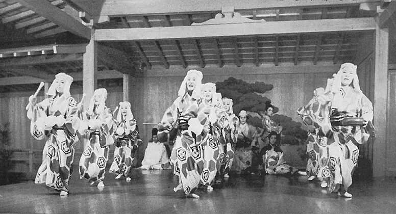 冠船流川田琉球舞踊団の創作「かぶきさうし」