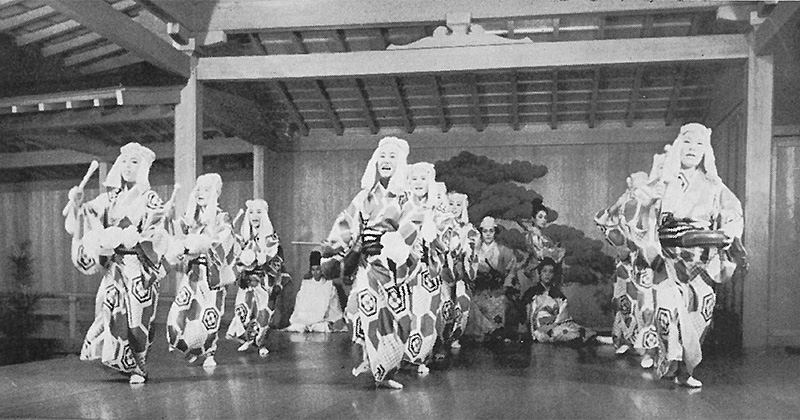 冠船流川田琉球舞踊団の創作「かぶきさうし」