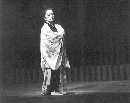 冠船流川田琉球舞踊団の創作劇「盲遊女」
